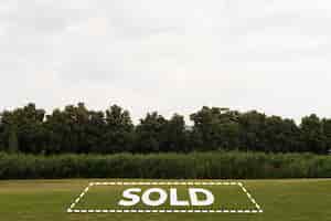vue-du-terrain-pour-immobilier-developpement-affaires_23-2149916731