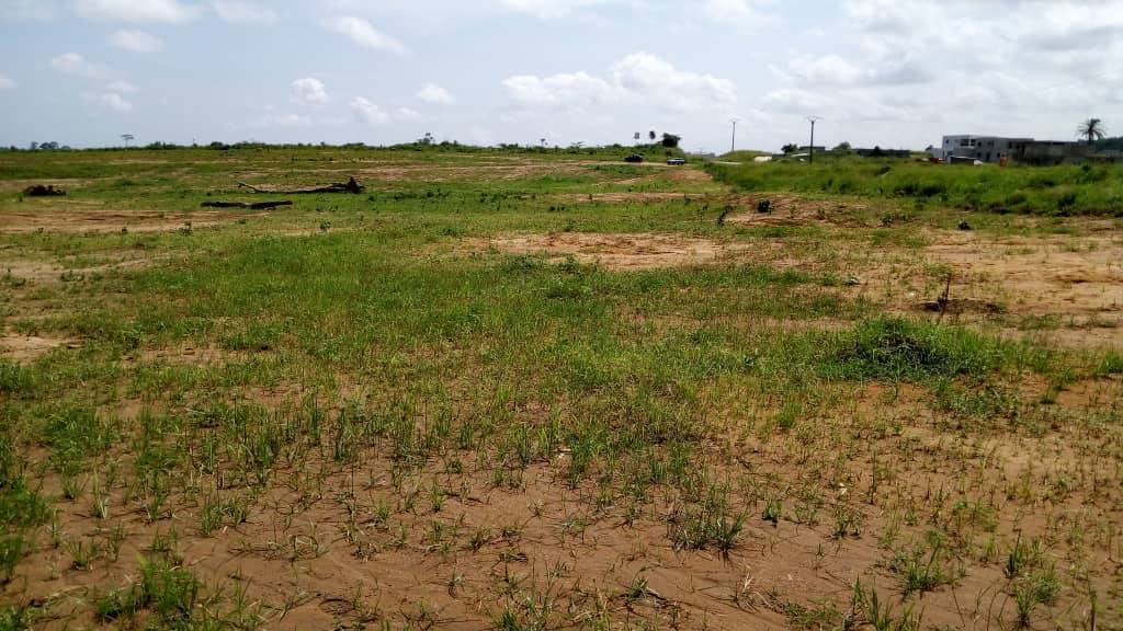 Terrain bouake