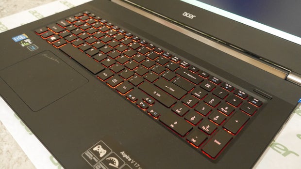 acer_aspire_v17_nitro_1