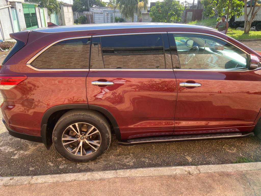 TOYOTA HIGHLANDER2