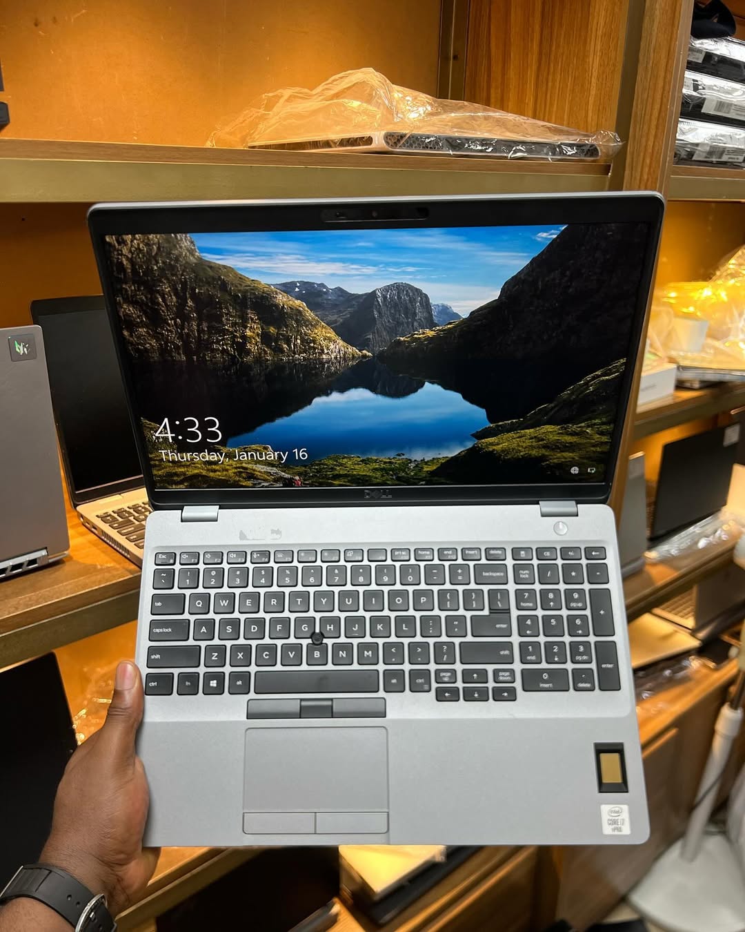 DELL CORE I7 10eGen (3)